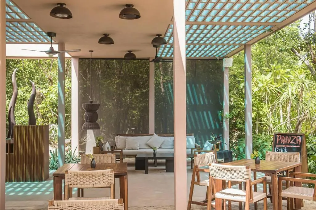 Tranquil Loft In The Heart Of Tulum With Private Balcony Apartman
